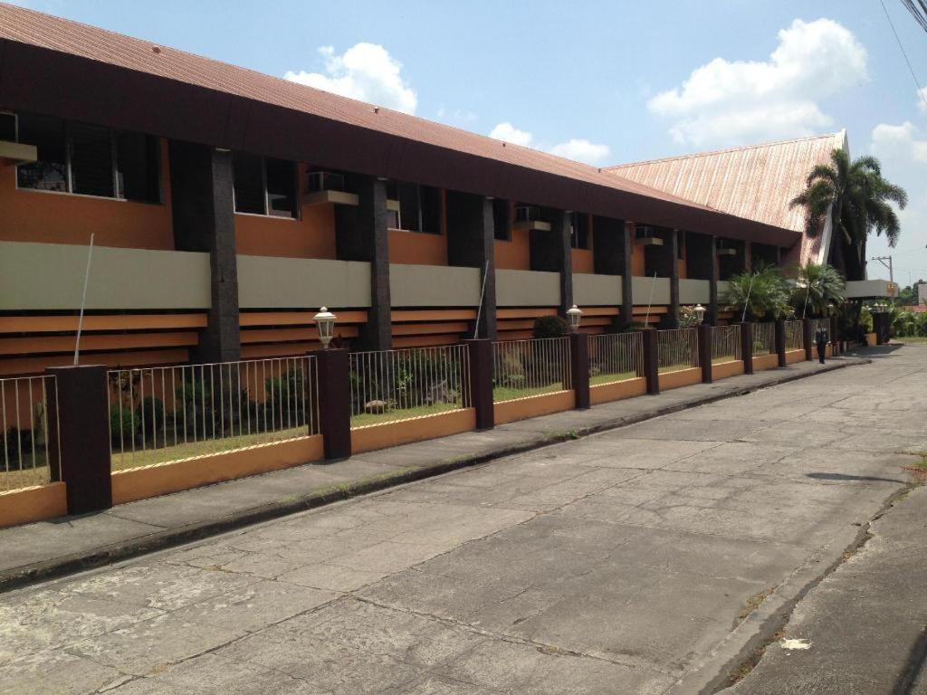 มหาราจาห์ โฮเต็ล Hotel อังเฮเลส ภายนอก รูปภาพ