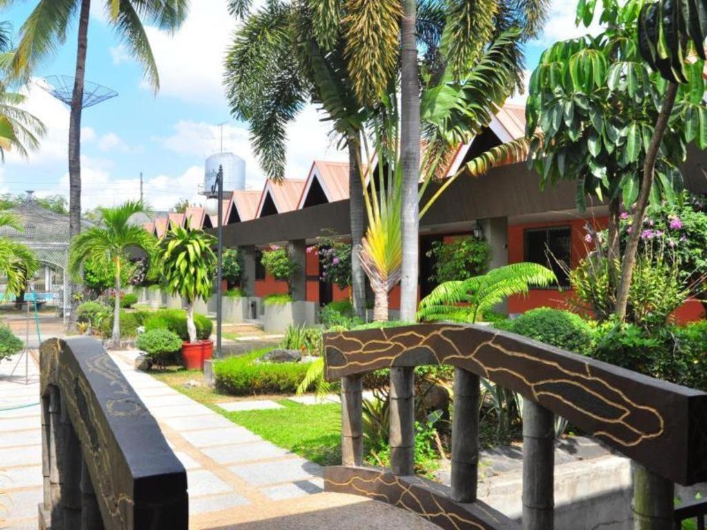 มหาราจาห์ โฮเต็ล Hotel อังเฮเลส ภายนอก รูปภาพ